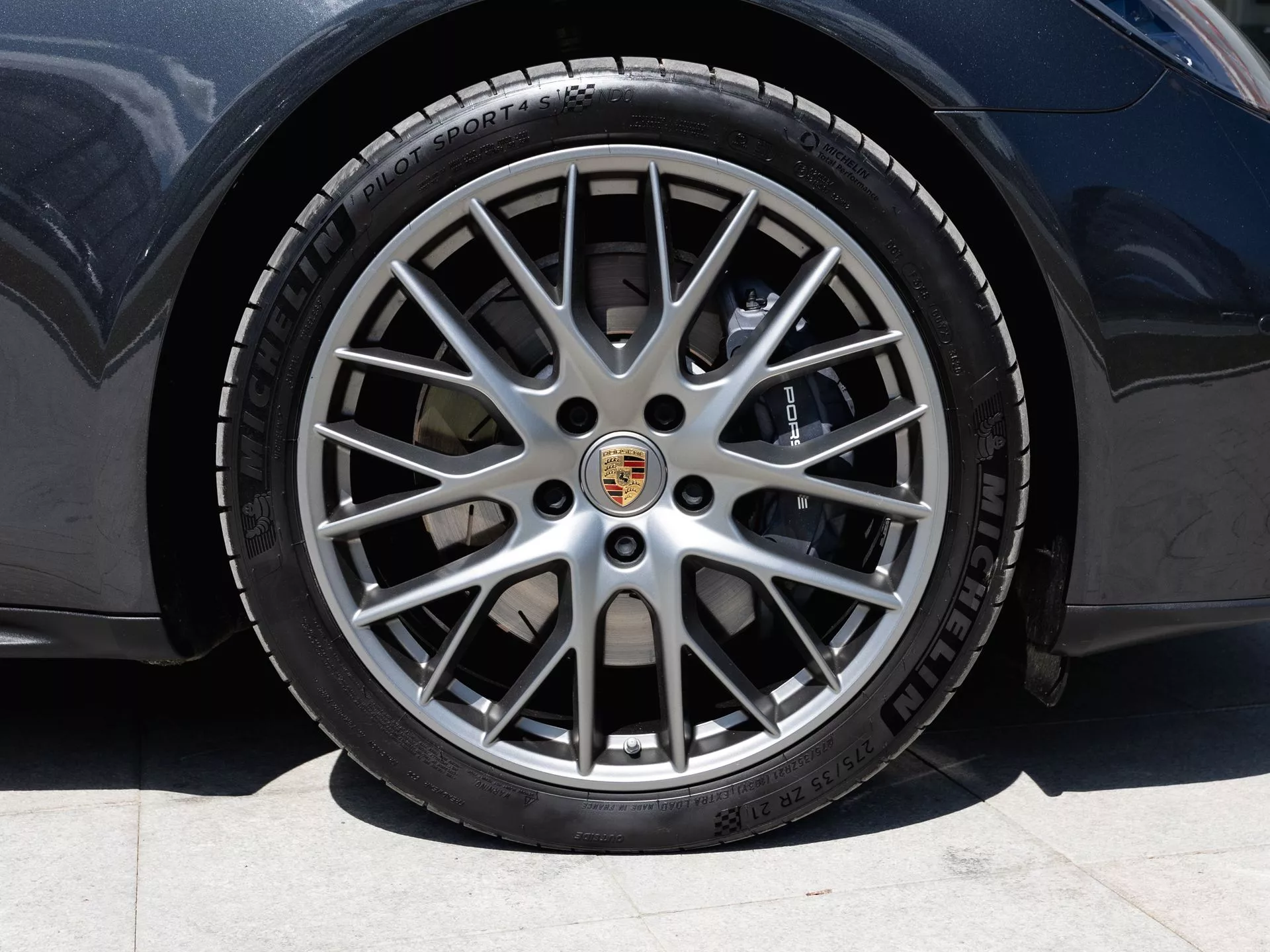 Panamera 4
